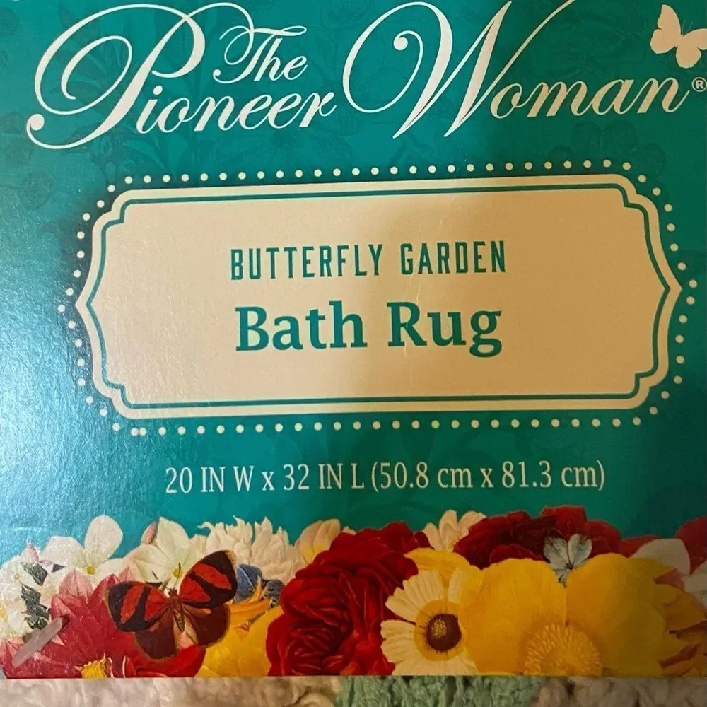 NWT Pioneer Woman Butterfly Garden Bath Rug 20” x 32”